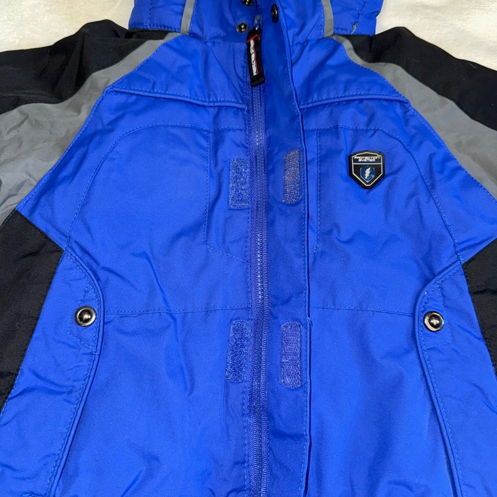 Protection System snowsuit - Picture 13 of 14